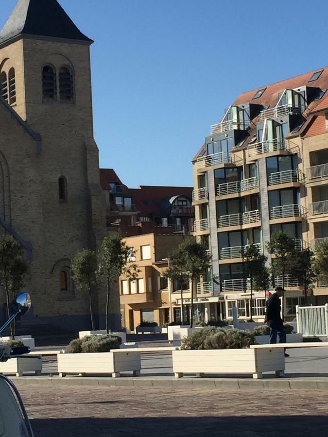 Apollo 1 Apartment Nieuwpoort Bagian luar foto